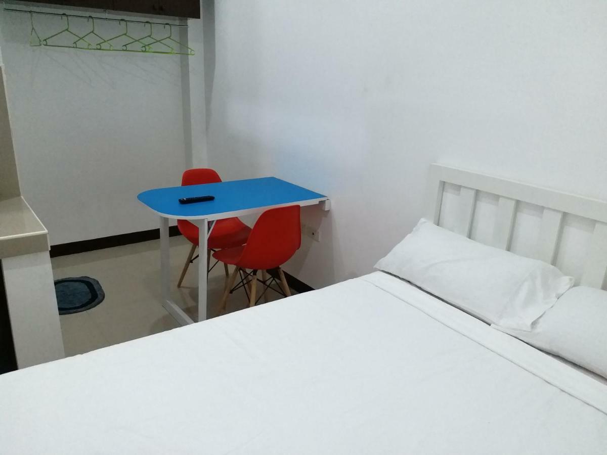 Clark-Pad Inn, Angeles City Exteriér fotografie